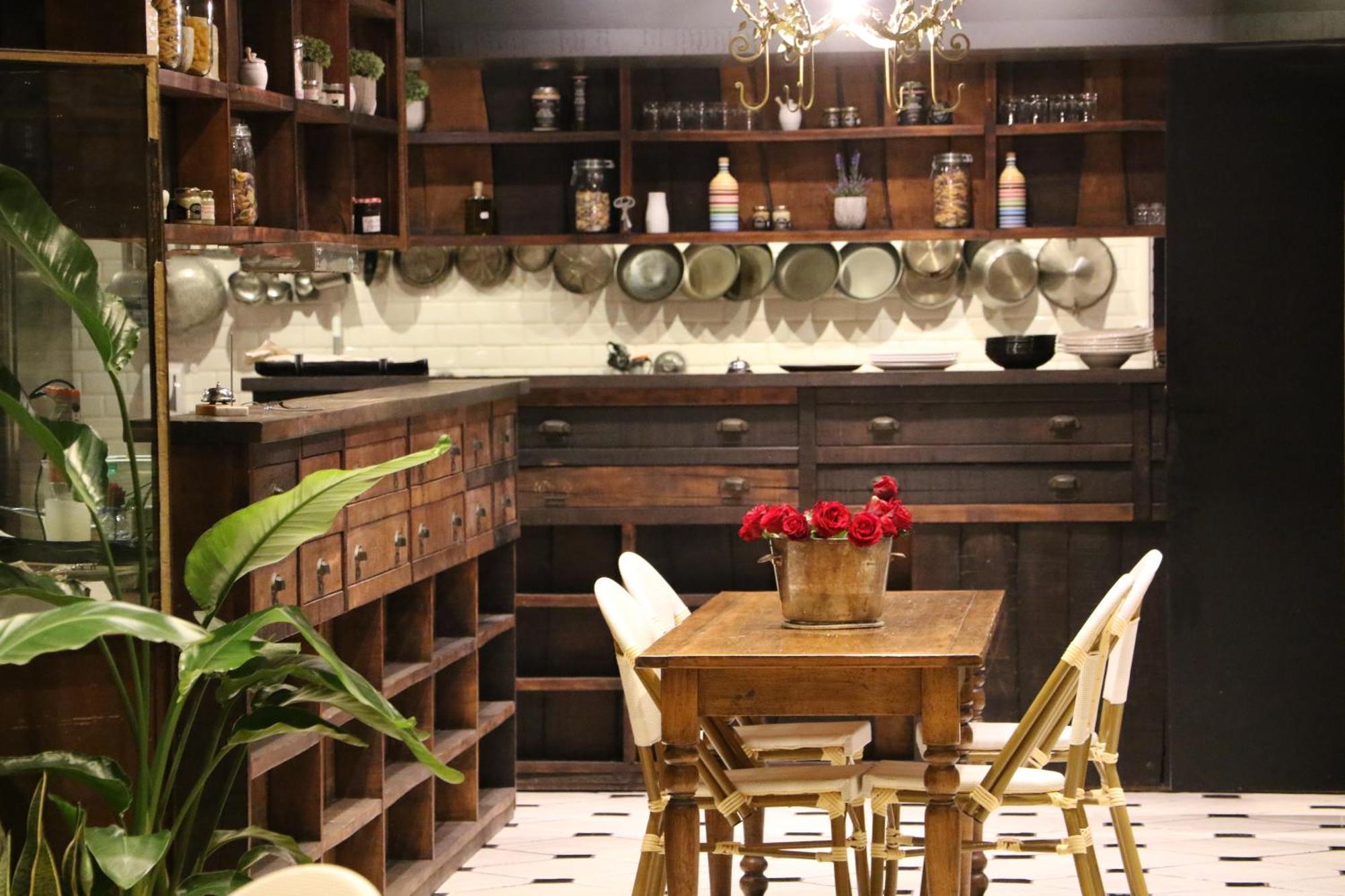 Boscolo Nice Hotel & Spa Kültér fotó A traditional open kitchen in a restaurant